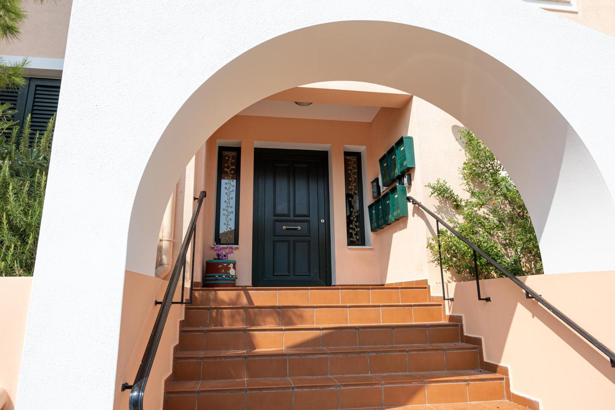 Domus City Apartment Argostoli  Exterior photo